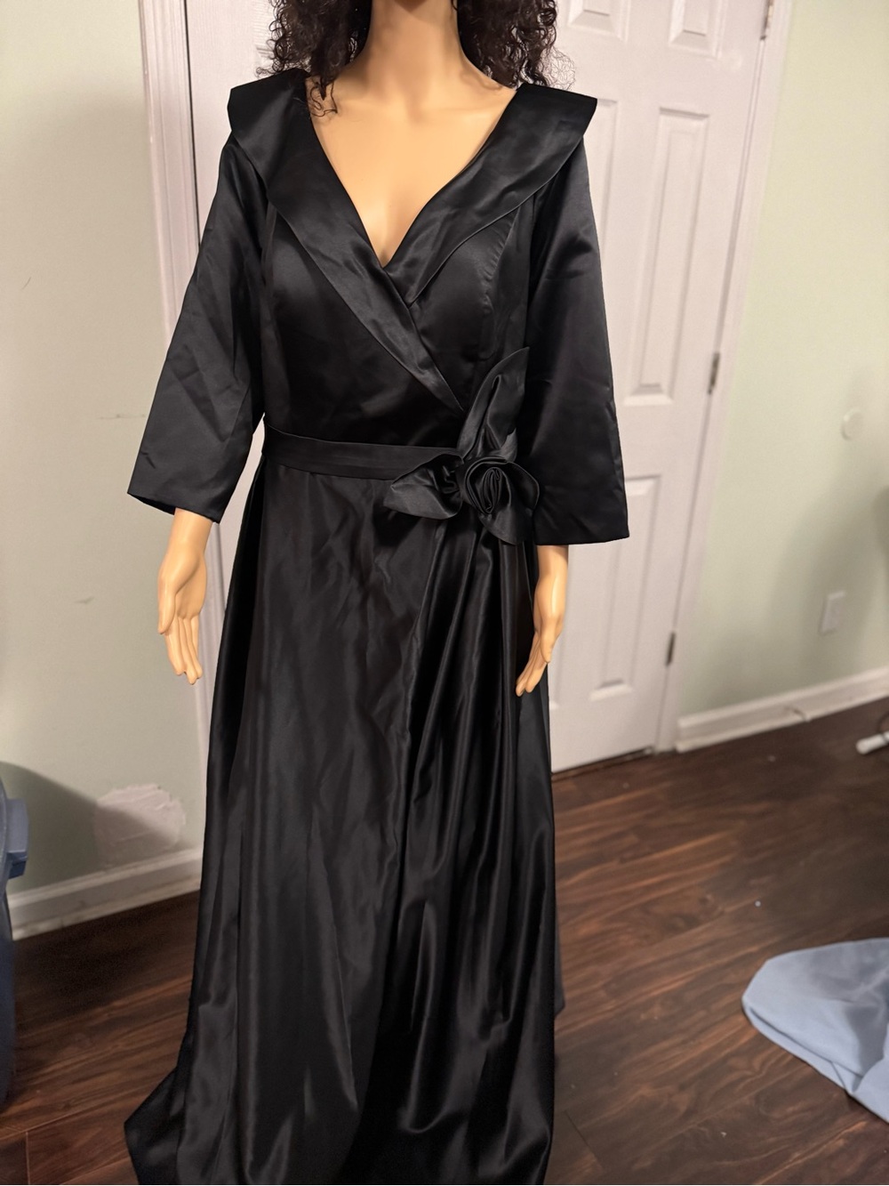 Elegant Black Satin Wrap Gown with Bow